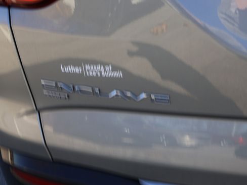 Used 2023 Buick Enclave Essence w/ Experience Buick Package image 18