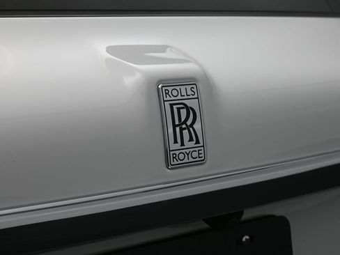 Certified 2019 Rolls-Royce Cullinan AWD/4WD image 14