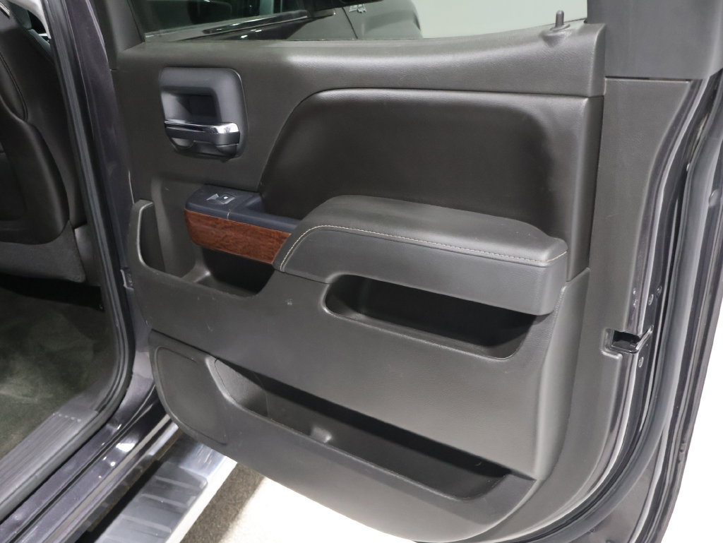 Used 2015 GMC Sierra 1500 SLT w/ SLT Crew Cab Value Package AWD/4WD image 25