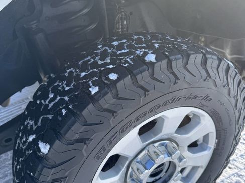 Used 2023 Ford F350 XLT w/ Camper Package image 35