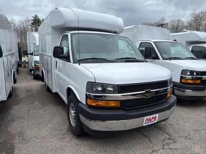 New 2025 Chevrolet Express 3500 w/ Power Convenience Package