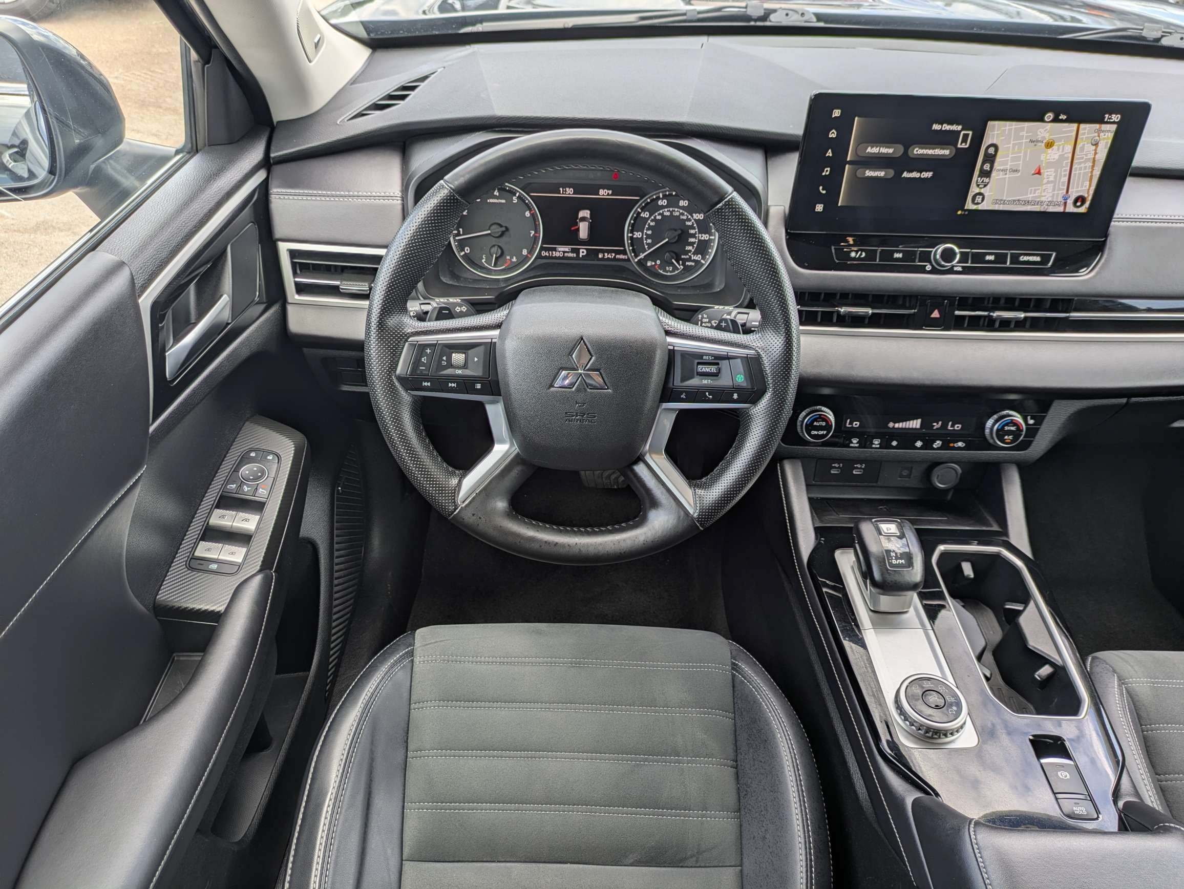 Used 2025 Mitsubishi Outlander SE FWD image 15