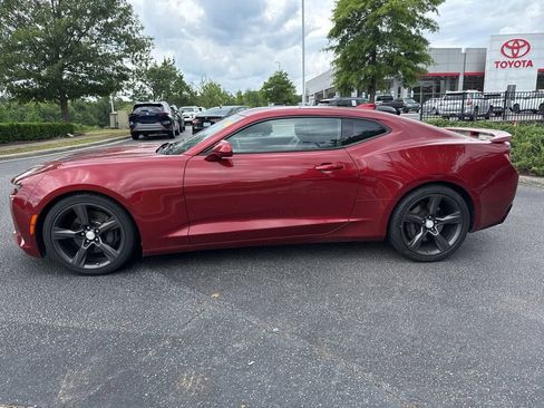 Used 2016 Chevrolet Camaro SS RWD image 3