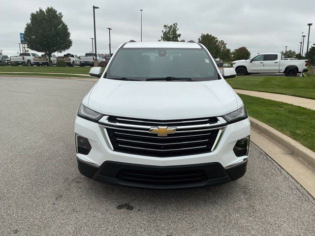 Used 2023 Chevrolet Traverse LT w/ LT Premium Package FWD image 9