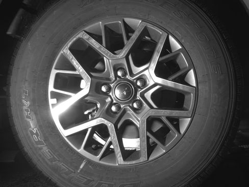 Used 2025 Jeep Wrangler Sahara image 15