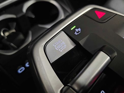 Used 2025 BMW X1 xDrive28i w/ Technology Package image 26