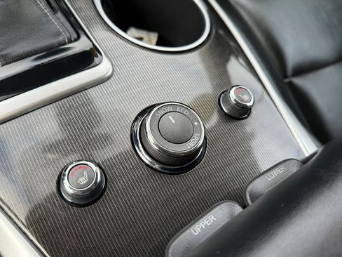 Used 2019 INFINITI QX60 Luxe image 29