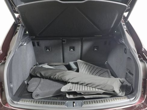 Used 2023 Porsche Macan S image 15