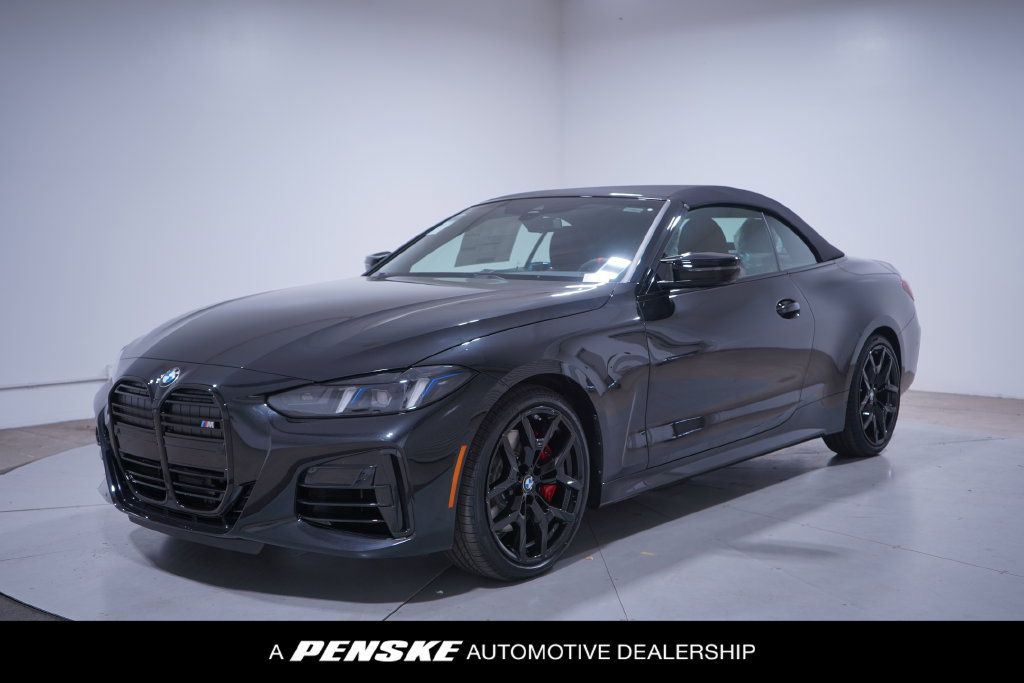 Used 2026 BMW M440i Convertible w/ Parking Assistance Package RWD image 1