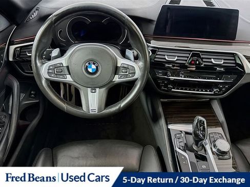 Used 2018 BMW M550i xDrive M550i xDrive image 26