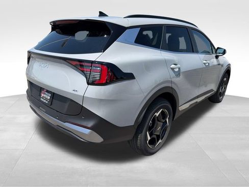 New 2026 Kia Sportage EX w/ EX Panorama Roof Package AWD/4WD image 7