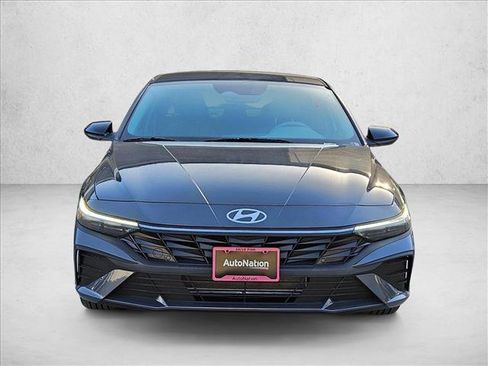 New 2026 Hyundai Elantra Sport image 6