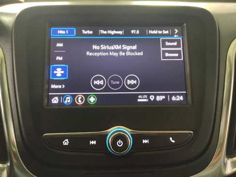 Used 2022 Chevrolet Equinox LS AWD/4WD image 25