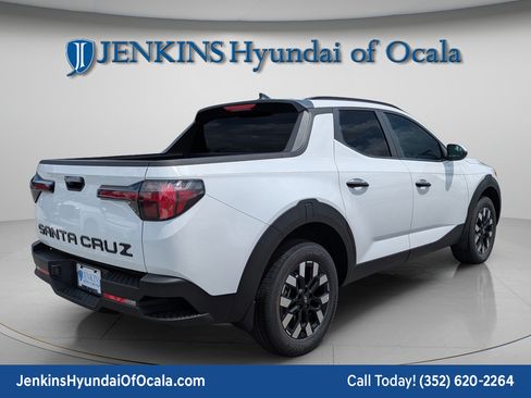 Certified 2026 Hyundai Santa Cruz SEL FWD image 3