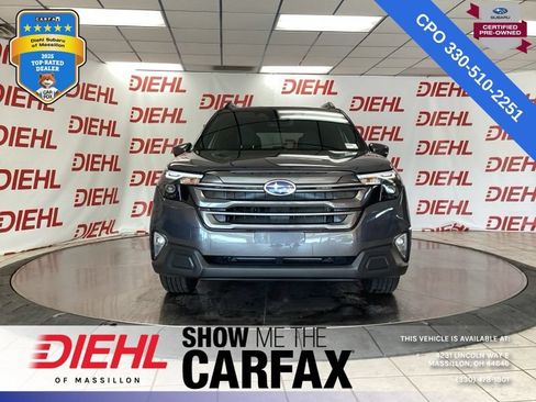 Used 2026 Subaru Forester Premium AWD/4WD image 2