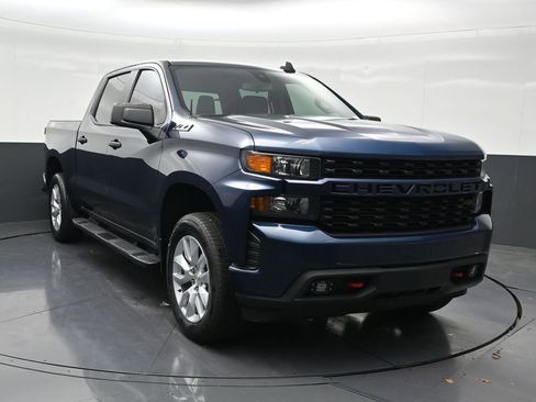 Used 2022 Chevrolet Silverado 1500 Custom w/ Safety Confidence Package image 8