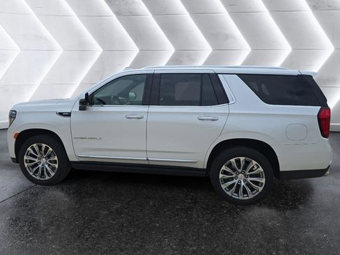 Used 2021 GMC Yukon Denali w/ Denali Premium Package AWD/4WD image 8