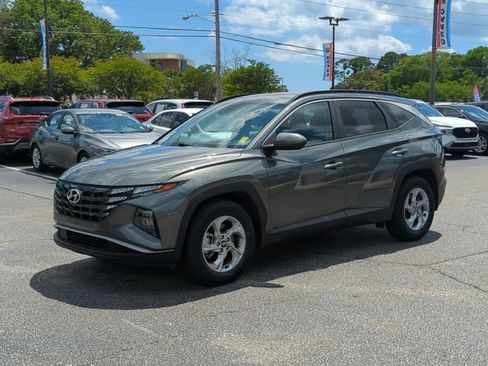 Used 2022 Hyundai Tucson SEL FWD image 8