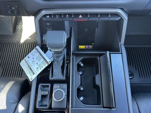 New 2026 Toyota Sequoia Platinum AWD/4WD image 29