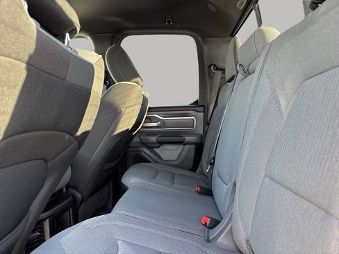 Used 2021 RAM 1500 Big Horn image 15