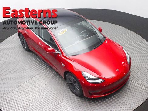 Used 2018 Tesla Model 3 Long Range AWD/4WD image 3