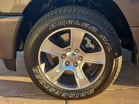 New 2026 RAM 1500 Express image 36