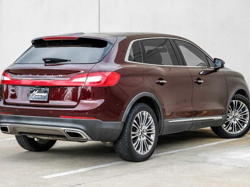 Used 2017 Lincoln MKX Reserve image 9