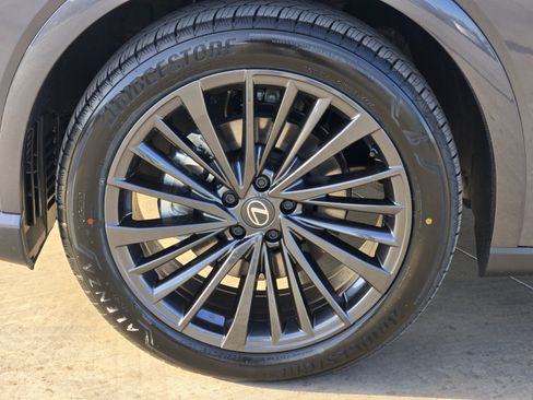 New 2026 Lexus RX 450h AWD image 5