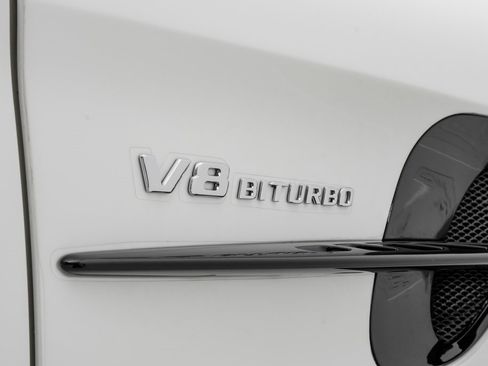 Used 2018 Mercedes-Benz AMG GT R image 49
