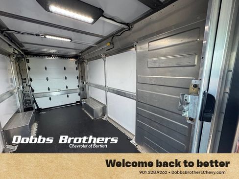 Used 2024 Chevrolet Brightdrop 600 w/ Commercial Equipment Package AWD/4WD image 33