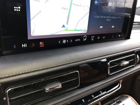 Used 2025 Lincoln Aviator Black Label image 19