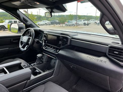 Used 2026 Toyota Tundra SR AWD/4WD image 27