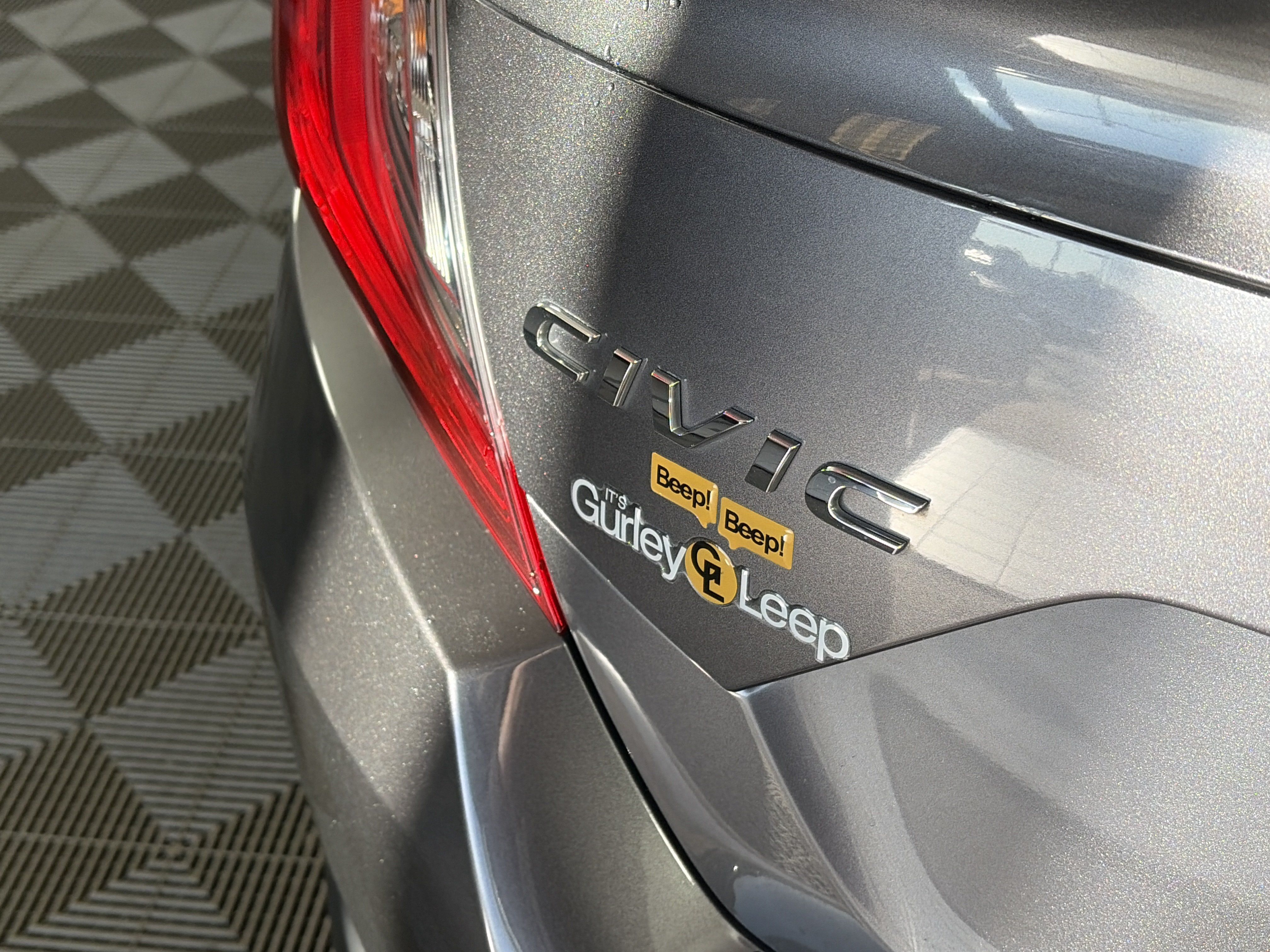 Used 2018 Honda Civic EX-T image 3