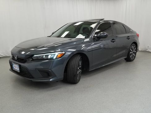 Used 2024 Honda Civic EX image 3