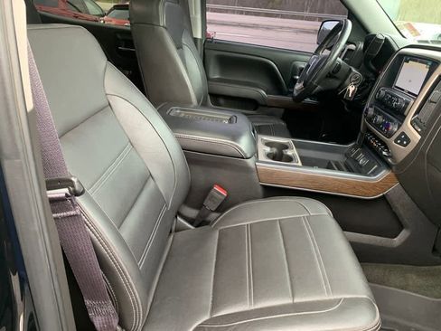Used 2017 GMC Sierra 1500 Denali w/ Denali Ultimate Package AWD/4WD image 19