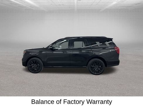 Used 2025 Ford Expedition Platinum w/ Stealth Appearance Package AWD/4WD image 8