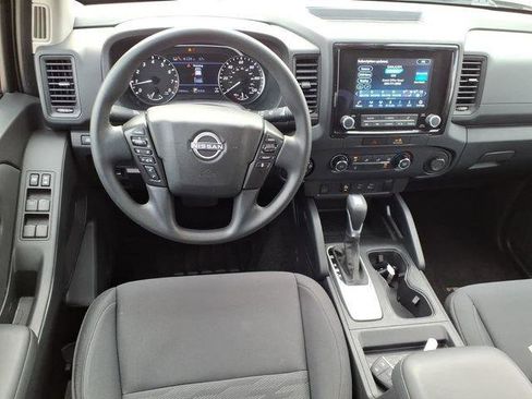 Used 2022 Nissan Frontier S w/ Technology Package AWD/4WD image 5