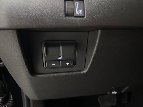 New 2026 GMC Canyon AT4 w/ Technology Plus Package AWD/4WD image 19