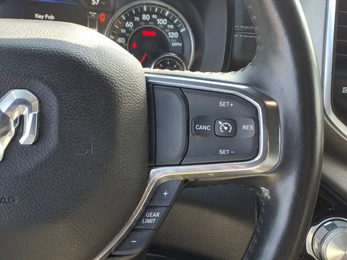 Used 2024 RAM 1500 Laramie AWD/4WD image 17