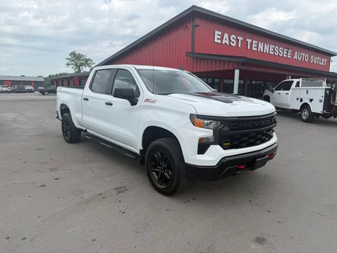 Used 2022 Chevrolet Silverado 1500 Custom Trail Boss AWD/4WD image 1