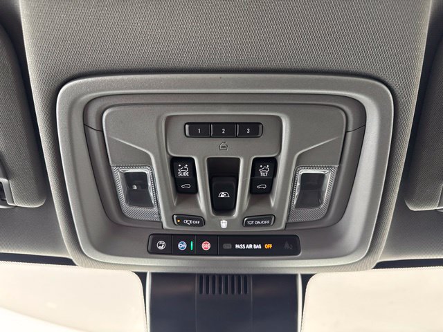 Used 2024 GMC Sierra 1500 Denali AWD/4WD image 14