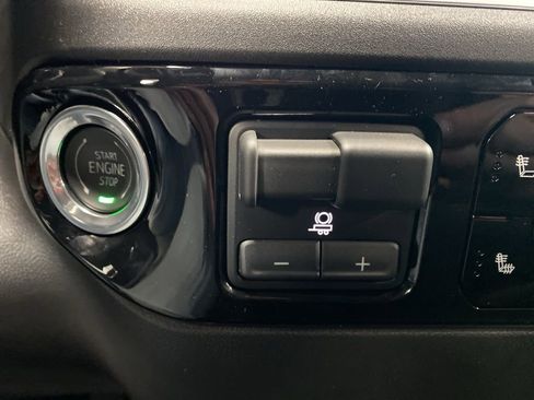 New 2025 Chevrolet Silverado 1500 LT image 17