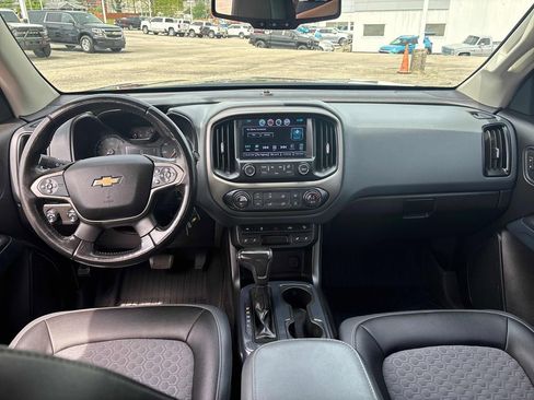 Used 2017 Chevrolet Colorado Z71 w/ Z71 Midnight Edition AWD/4WD image 22