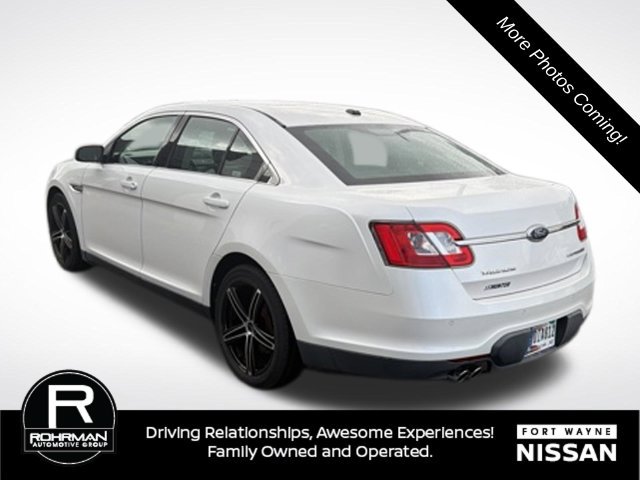 Used 2010 Ford Taurus Limited AWD/4WD image 7