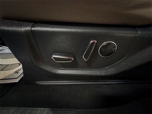 Used 2024 Ford Expedition Max Limited image 12