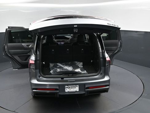 New 2026 INFINITI QX80 Autograph image 51