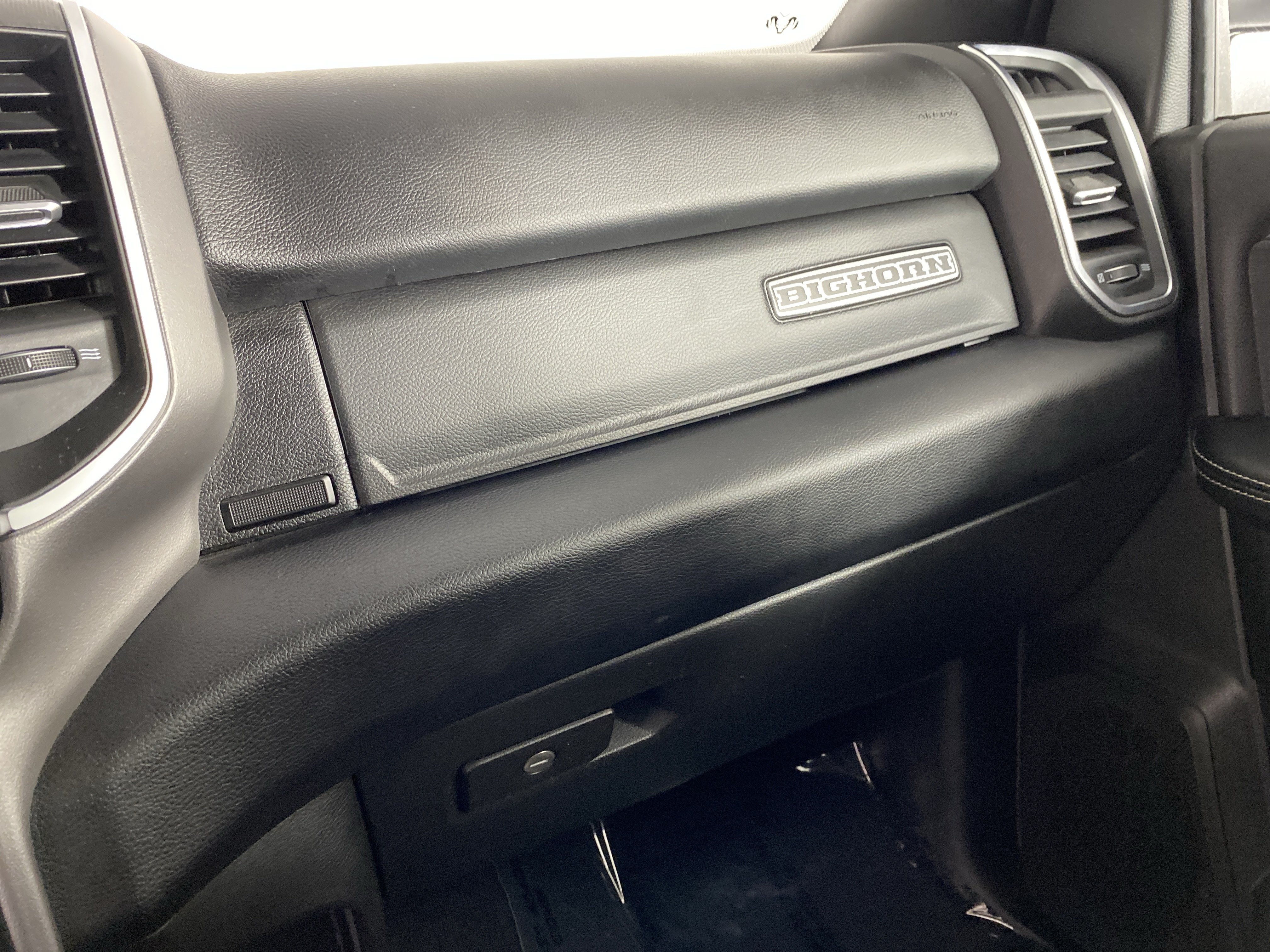 Used 2026 RAM 2500 Big Horn AWD/4WD image 32