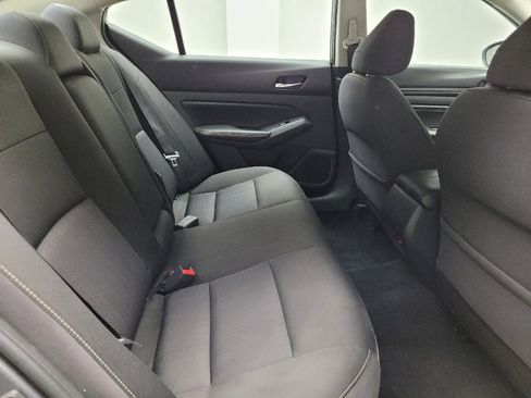Used 2019 Nissan Altima 2.5 S FWD image 19