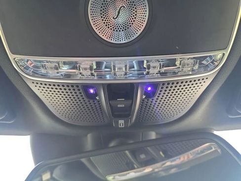 Used 2016 Mercedes-Benz S 550 Sedan image 36