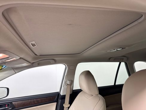 Used 2018 Subaru Outback 2.5i Limited image 15